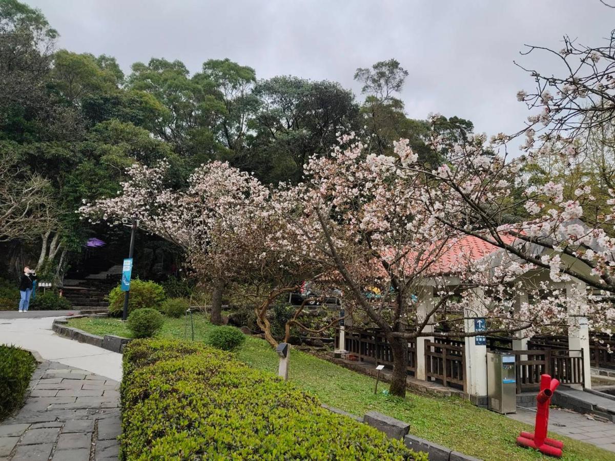 Yanmin Hot Spring Resort Taipei Extérieur photo
